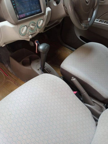 suzuki-alto-2013-big-14