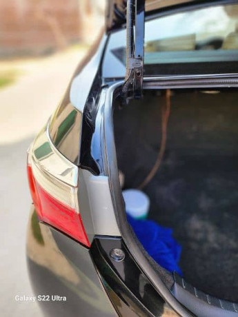 toyota-corolla-gli-2016-big-6