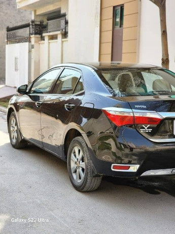toyota-corolla-gli-2016-big-4