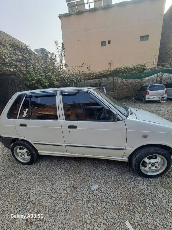 suzuki-mehran-2009-big-0