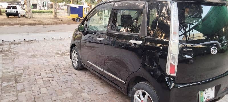 daihatsu-move-2012-big-4