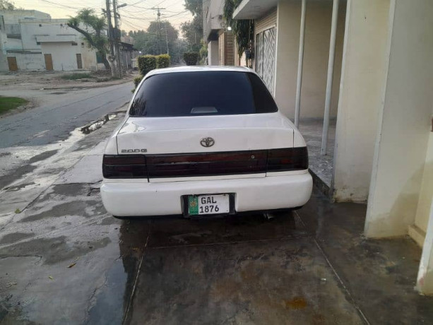 toyota-corolla-20-d-1998-big-2