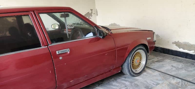 toyota-corolla-1982-ke70-big-6