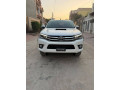 toyota-hilux-2017-small-0