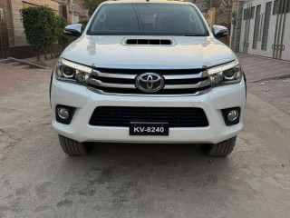 toyota-hilux-2017