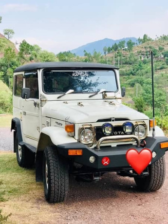 jeep-car-big-0