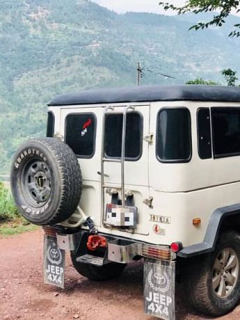 jeep-car-big-5
