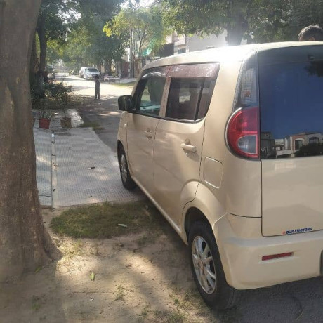 suzuki-mr-wagon-2015-big-3