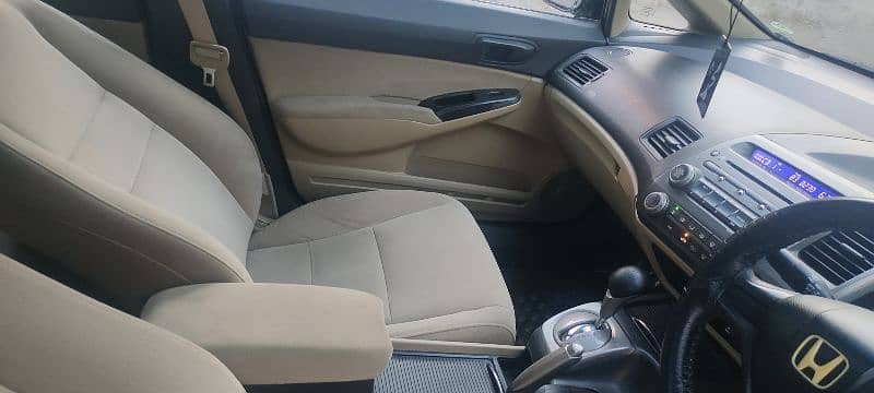 honda-civic-vti-oriel-prosmatec-2008-big-11