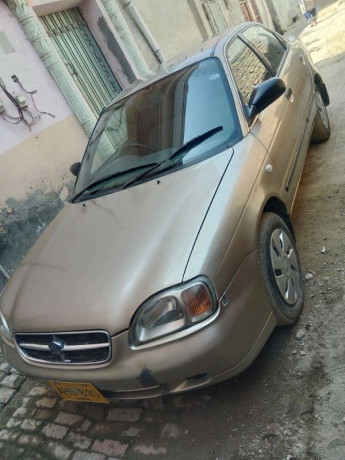 suzuki-baleno-2005-big-2