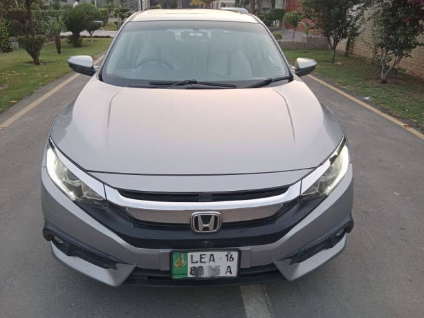 honda-civic-vti-oriel-prosmatec-2016-big-0
