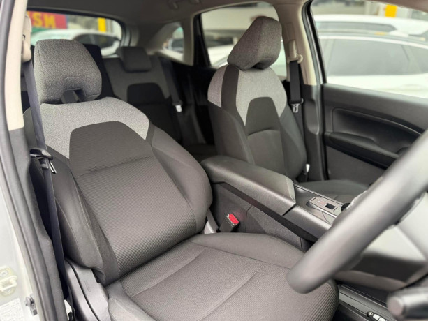 nissan-note-e-power-s-new-shape-big-4