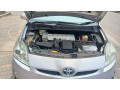 toyota-prius-2012-small-19