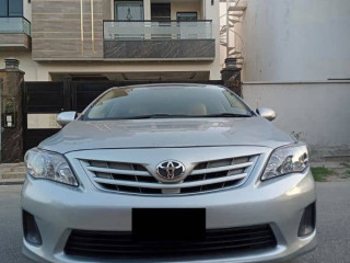 toyota-corolla-gli-2012