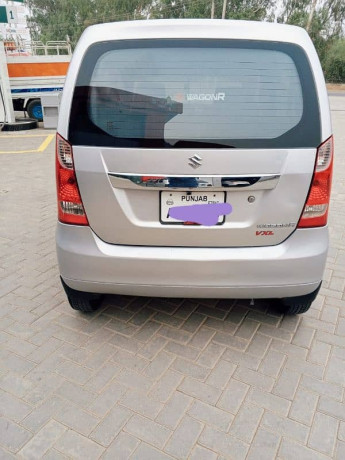 suzuki-wagon-r-2021-big-10
