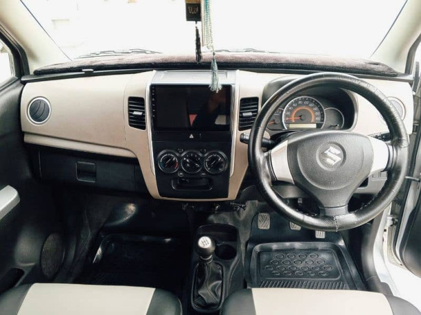 suzuki-wagon-r-2021-big-2