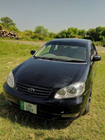 toyota-corolla-20-d-saloon-big-0