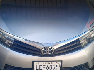 toyota-corolla-gli-2015