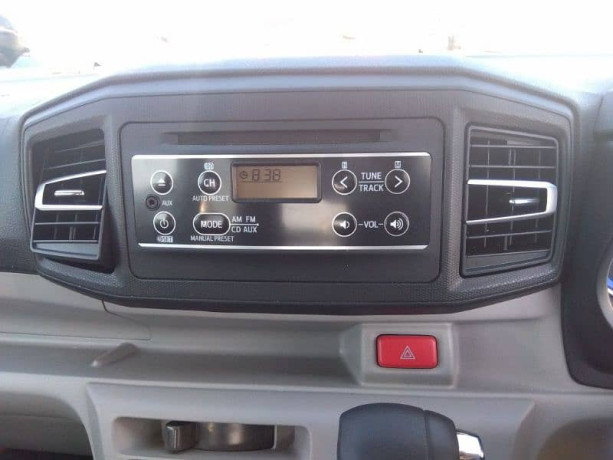 daihatsu-mira-fresh-big-8