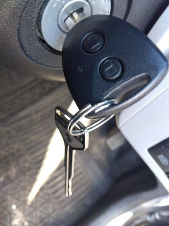 daihatsu-mira-fresh-big-6