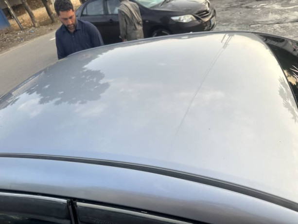 toyata-carolla-gli-big-12