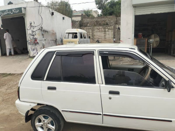 suzuki-mehran-vxr-2011-big-1