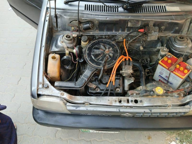 suzuki-mehran-vxr-2011-big-8