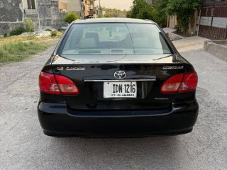 toyota-corolla-se-saloon-automatic-2003