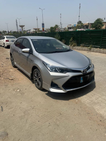 toyota-altiss-16-first-ownerr-car-family-usee-car-big-4