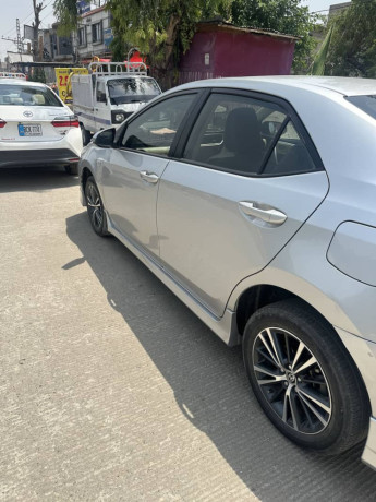 toyota-altiss-16-first-ownerr-car-family-usee-car-big-1