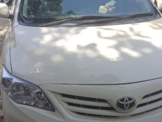 toyota-corolla-xli-vvti-limited-edition-2013