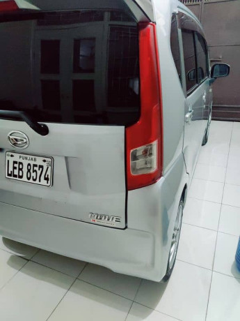daihatsu-move-2018-big-16