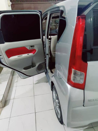 daihatsu-move-2018-big-17