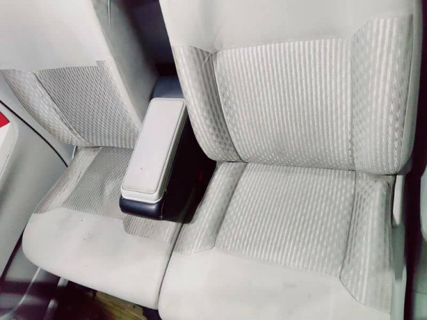 daihatsu-move-2018-big-19