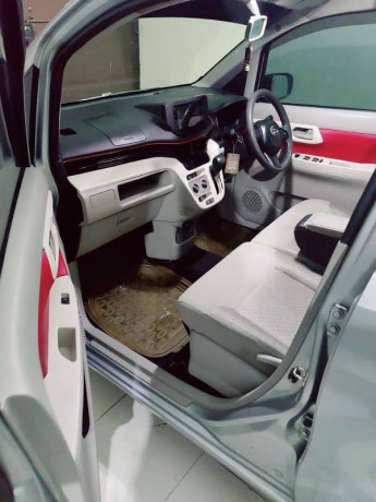 daihatsu-move-2018-big-15