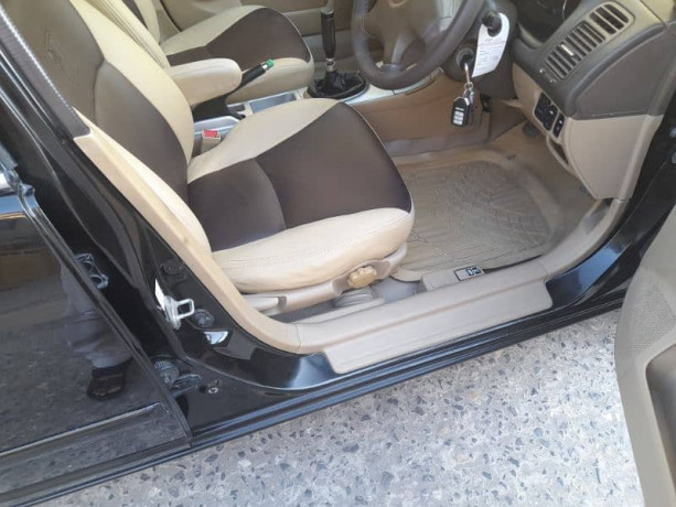 honda-civic-vti-oriel-2005-big-7