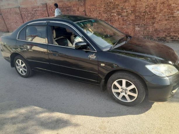 honda-civic-vti-oriel-2005-big-4