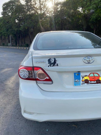 toyota-corolla-xli-2012-big-4