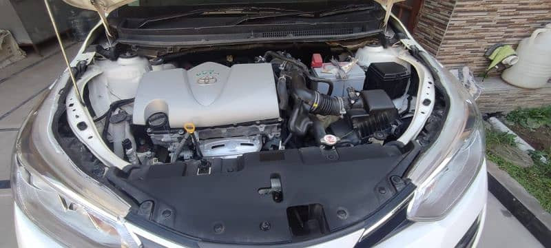 toyota-yaris-2021-big-7