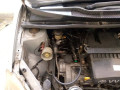 toyota-vitz-2000-small-1