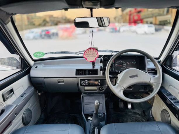 suzuki-mehran-vxr-2018-big-5