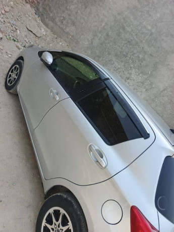 toyota-vitz-2017-big-3