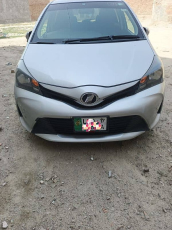 toyota-vitz-2017-big-1