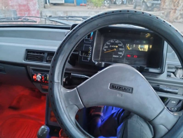 suzuki-mehran-2004-big-6