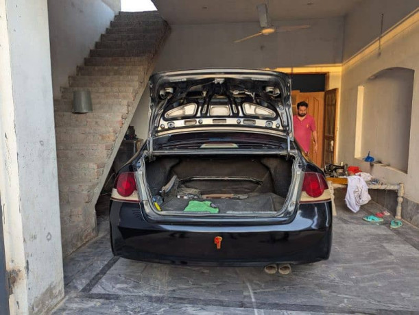 honda-civic-2007-big-5