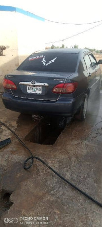 toyota-corolla-gli-2004-big-2