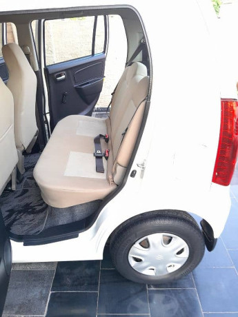 suzuki-wagon-r-2017-big-5