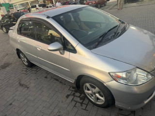 honda-city-idsi-vario-2005-islamabad-registered