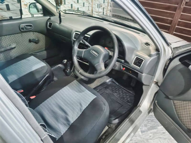 suzuki-cultus-vxr-2016-big-6