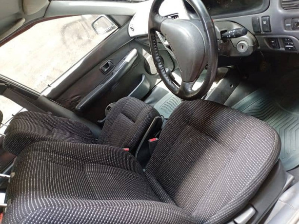 daihatsu-charade-1999-big-5